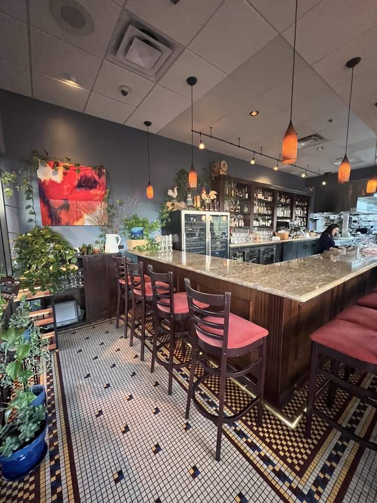 The bar and dining room at Confluence